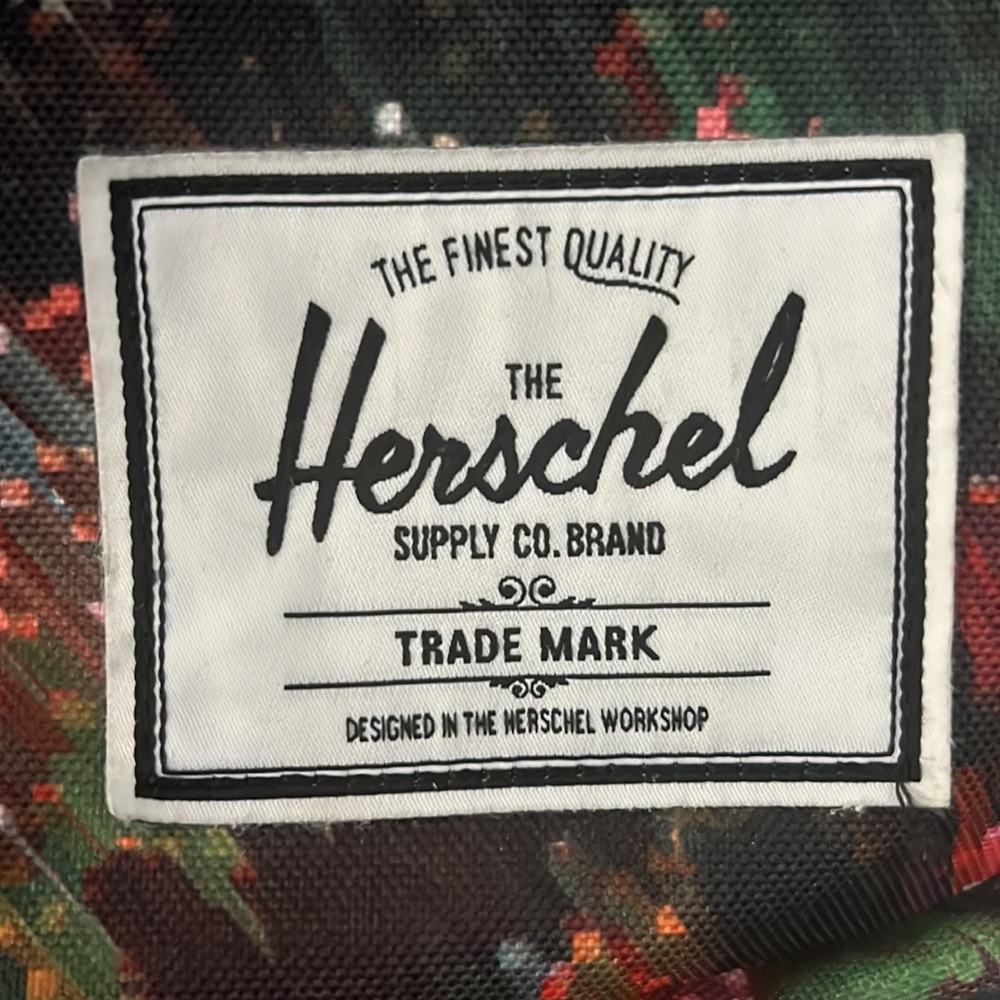 Hershel Nova Backpack (Large Capacity) - image 6